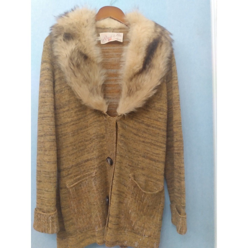 Rue de la Paix Cardigan Faux Fur Collar Knit Sweater Jacket Button Front